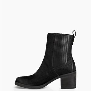 UGG Camden Exotic Black Calf Cow Hair Ankle Boots Size 9